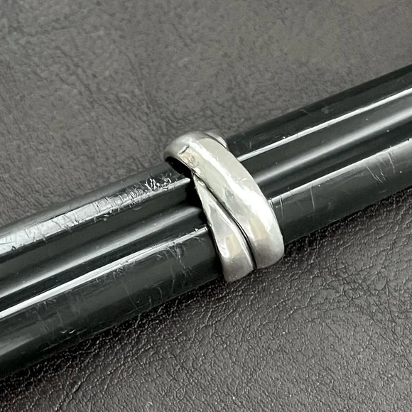 Retired James Avery sterling silver double band crossover ring Size 6.5 - Picture 7 of 13